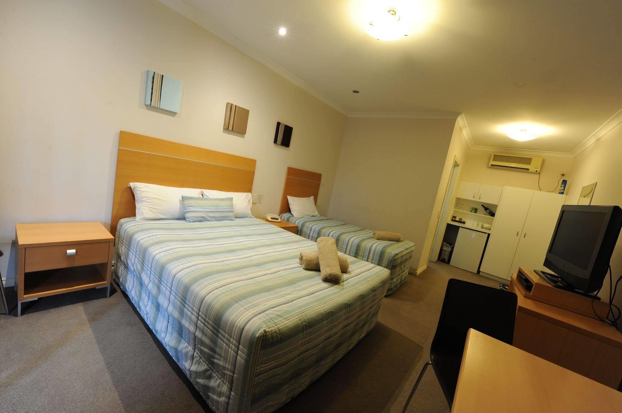 Golden Reef Motor Inn เบนดิโก ภายนอก รูปภาพ